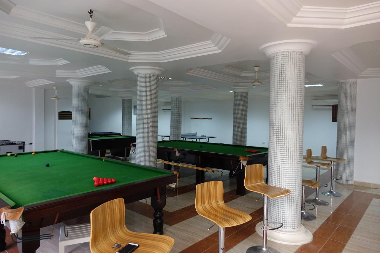 Wusum Hotel Makeni Exterior foto